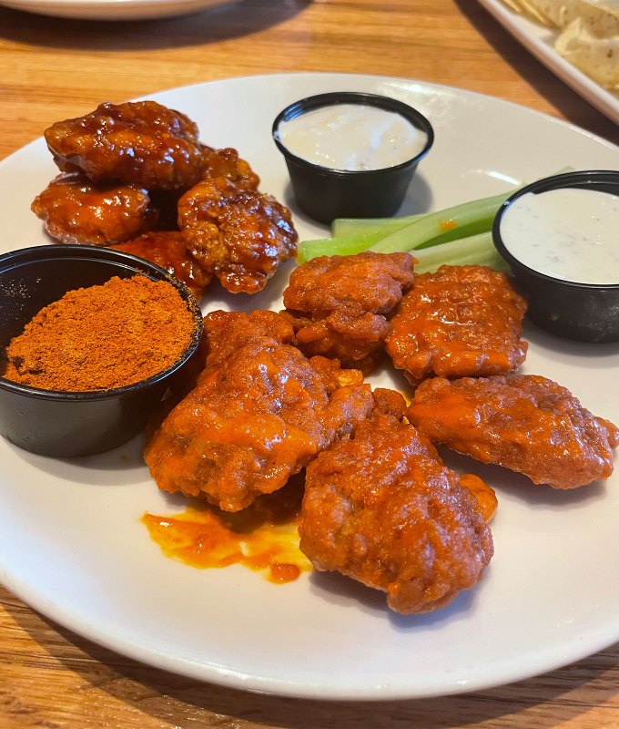 Revisión del menú 2 de Applebee's 2 por $ 25: Boneless Wings