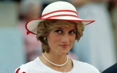 Charles Spencer honra el cumpleaños de la princesa Diana con una foto rara