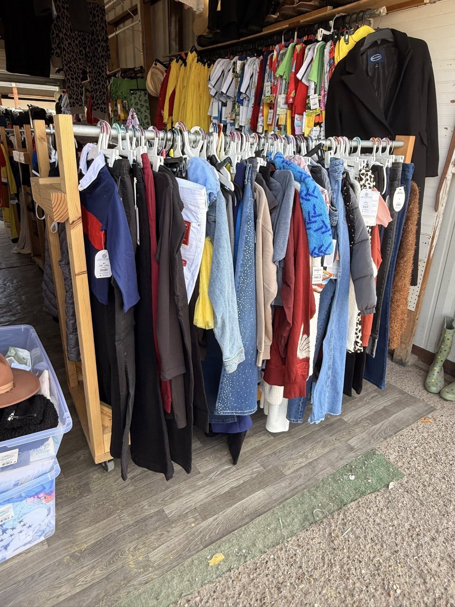 Mañana los esperamos en La Gran Pulga de Hidalgo local i 19 20 21 22 muchos espe…