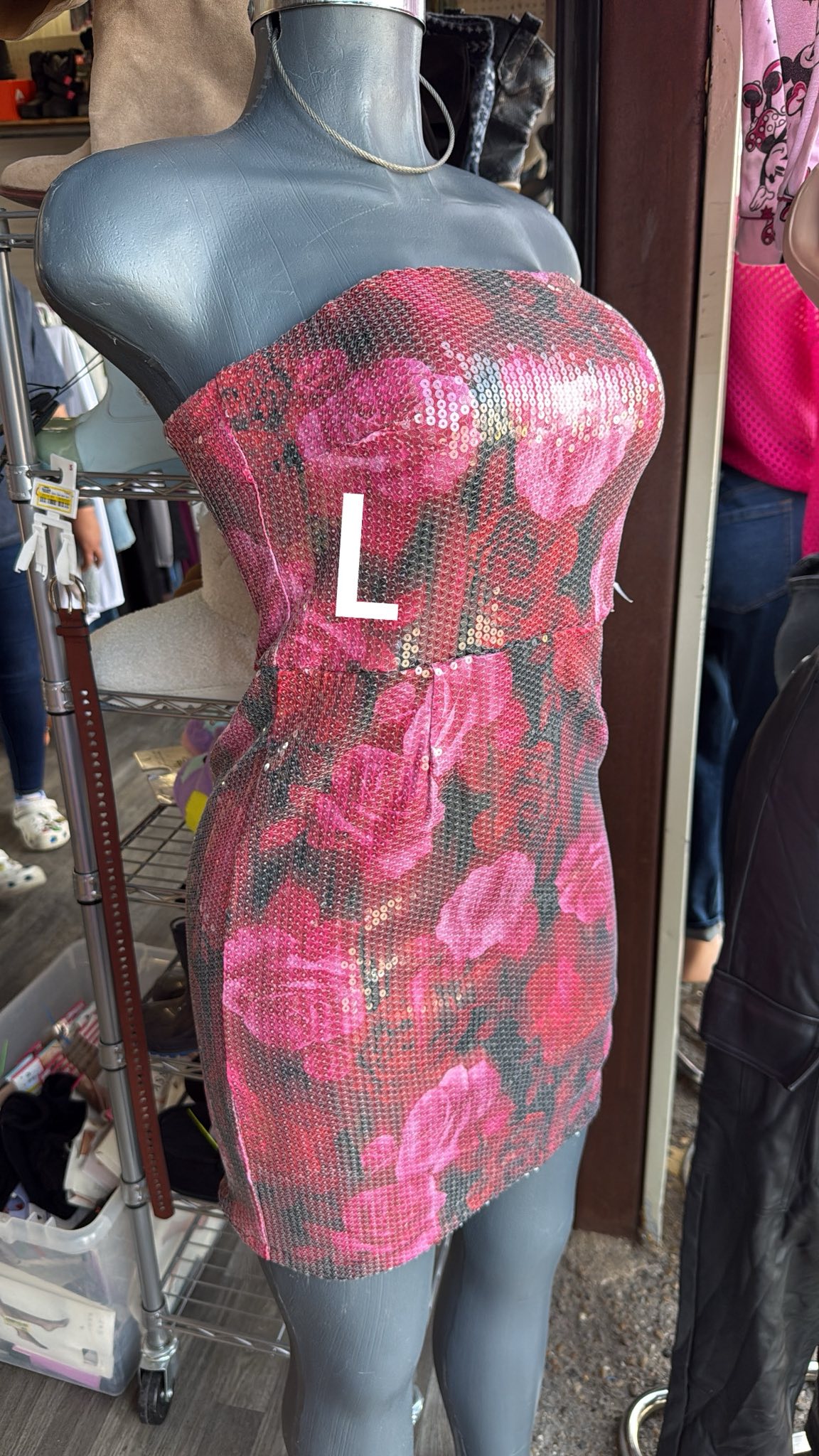 Estamos en La Gran Pulga de Hidalgo asta las 2pm LOCAL I # 19 20 21 22